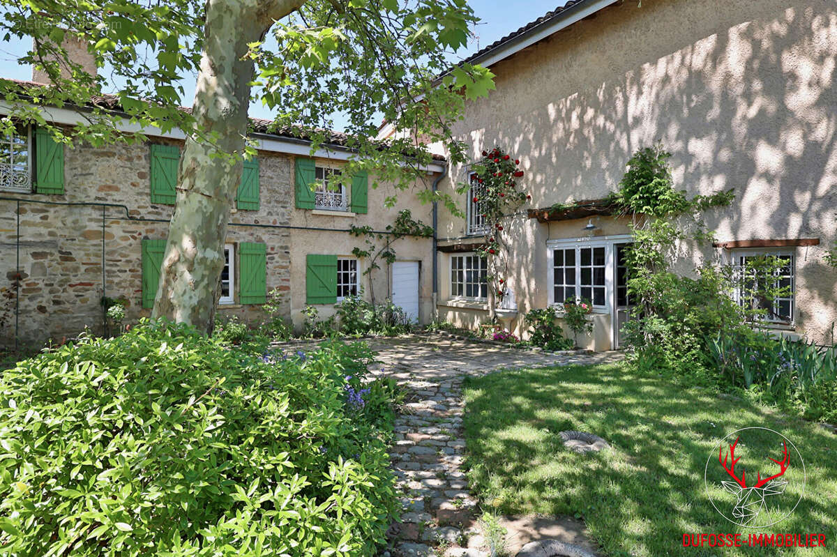 Maison à DOMMARTIN