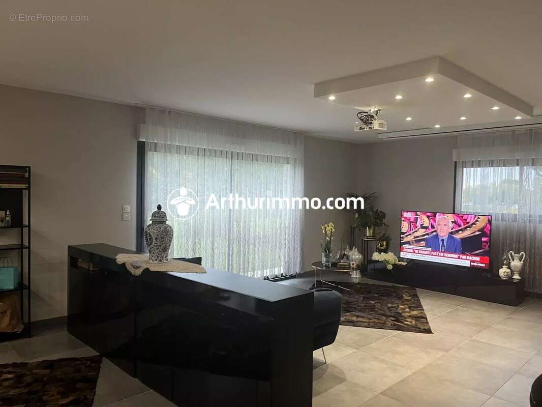 Maison à SAINT-PATERNE