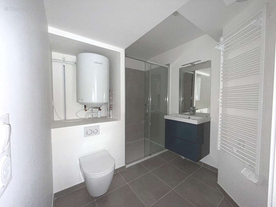 Appartement à SURESNES