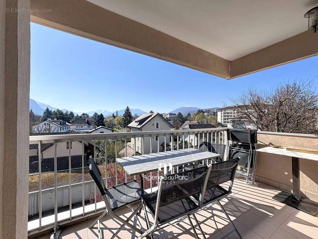 Appartement à ANNECY-LE-VIEUX