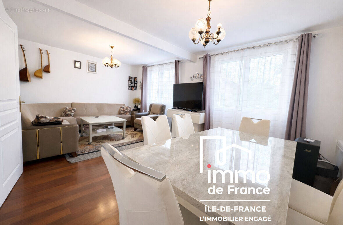 Maison à LE BOURGET