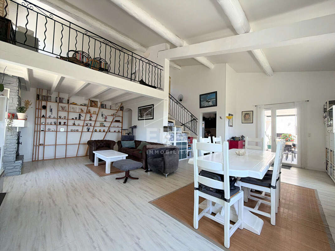 Maison 164m² à villelaure - photo 3