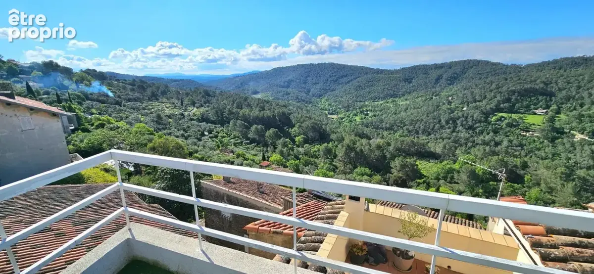 IMMEUBLE DE RAPPORT  : 3 appartements, rentabilité brute 7,5 %  Claviers, Var - photo 2