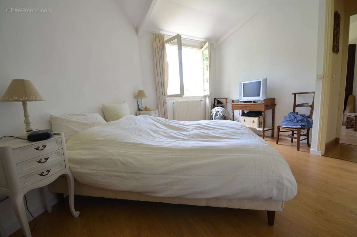 Maison à CROISSY-SUR-SEINE