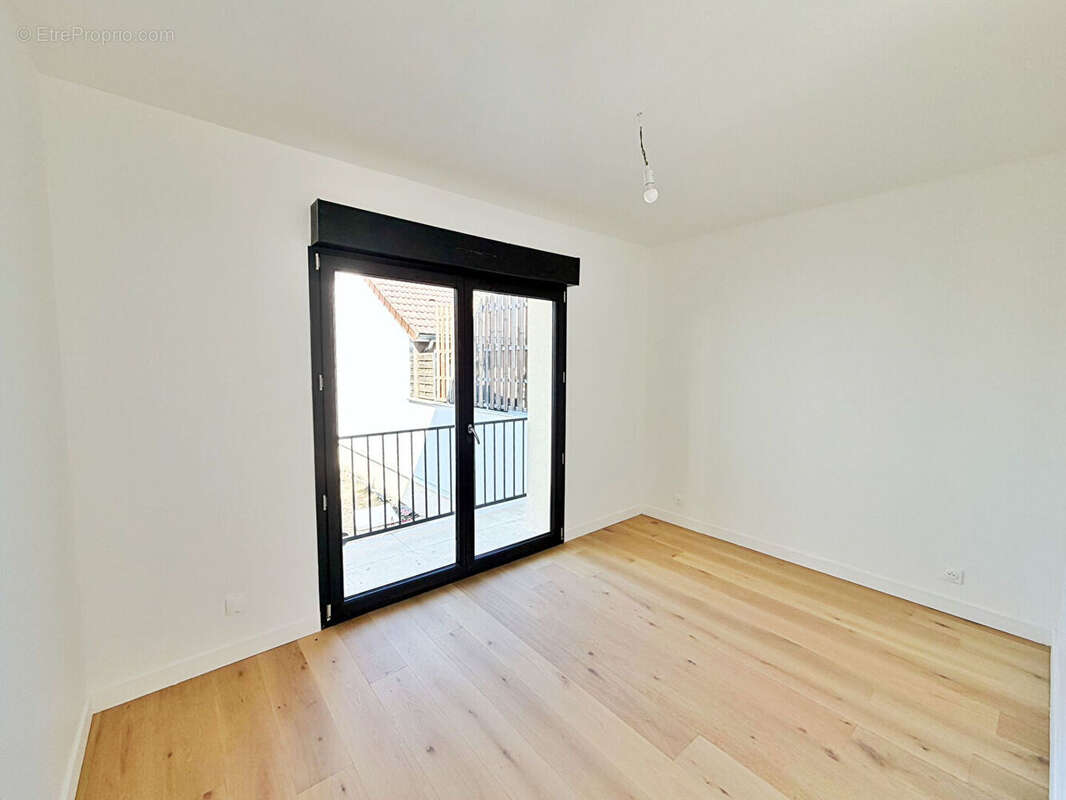 Appartement à NANTERRE