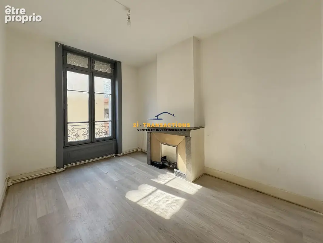 Appartement 96 m² à Saint-Etienne  - photo 4