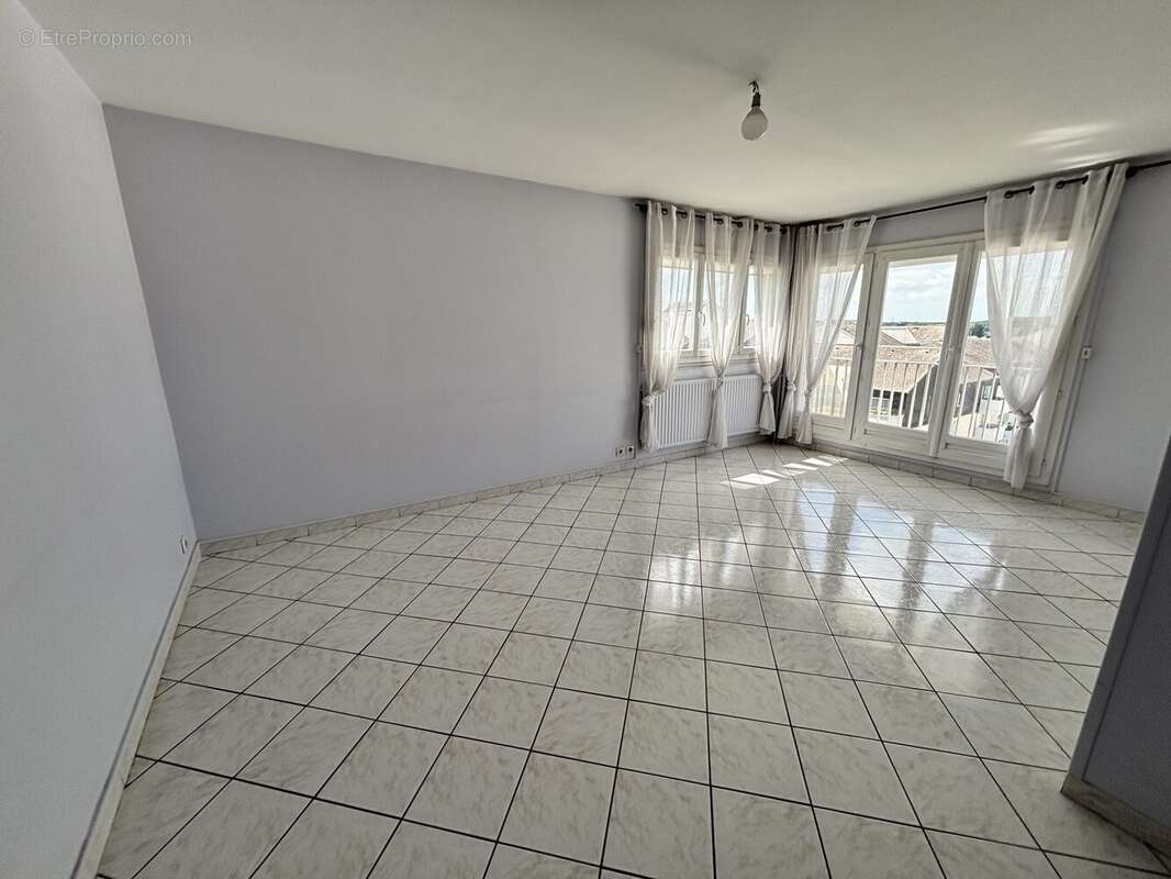 Appartement à COMPIEGNE