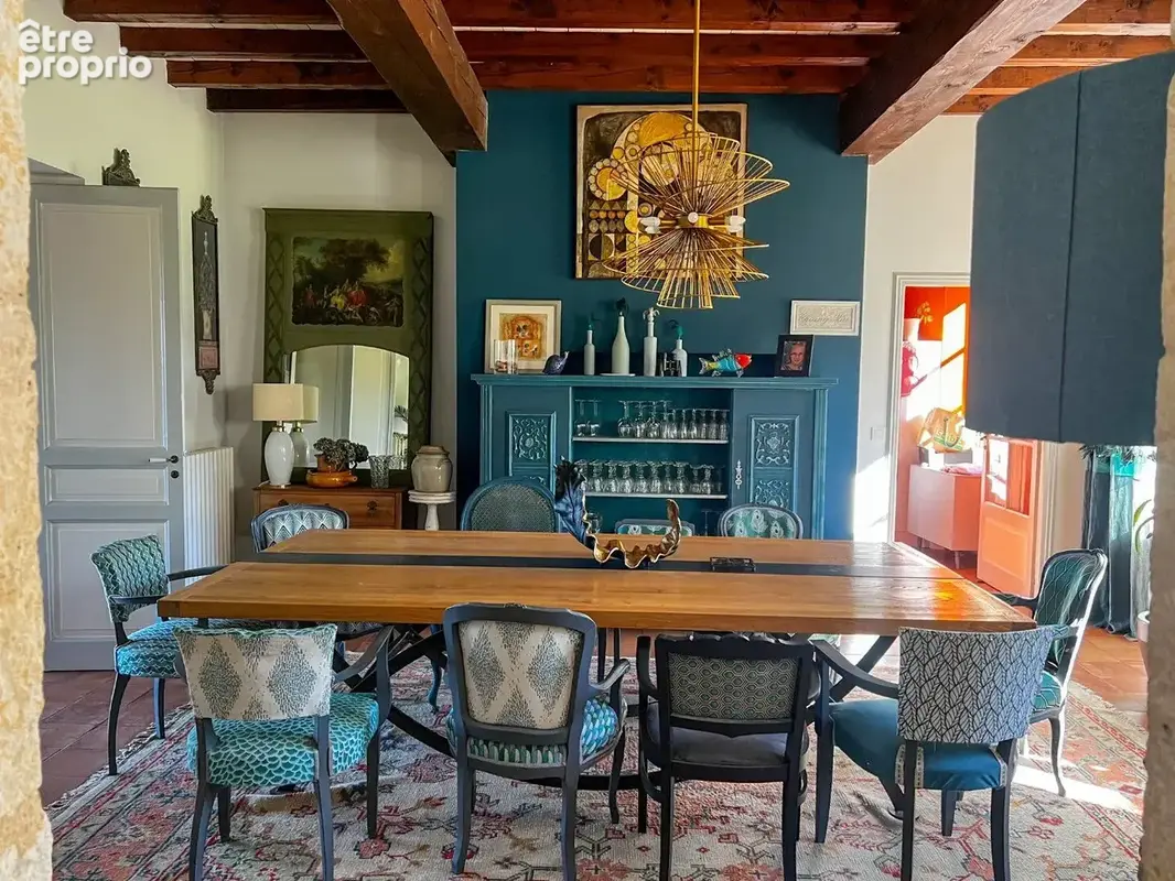 Maison élégante de style chartreuse avec maison d'amis dans un parc privé - photo 5