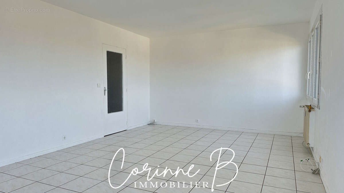 Appartement à MALESHERBES