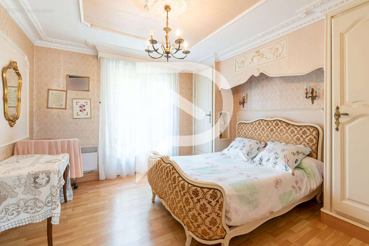 Maison à BRETAGNE-DE-MARSAN