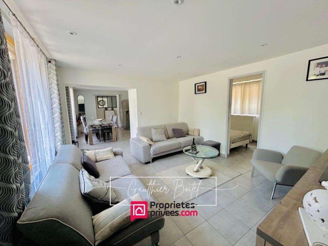 Maison à LIZY-SUR-OURCQ