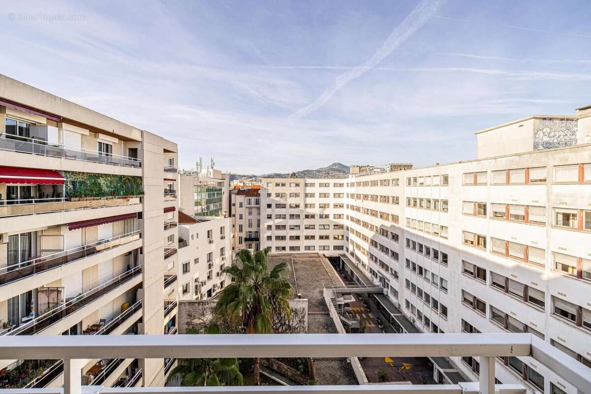 Appartement à NICE