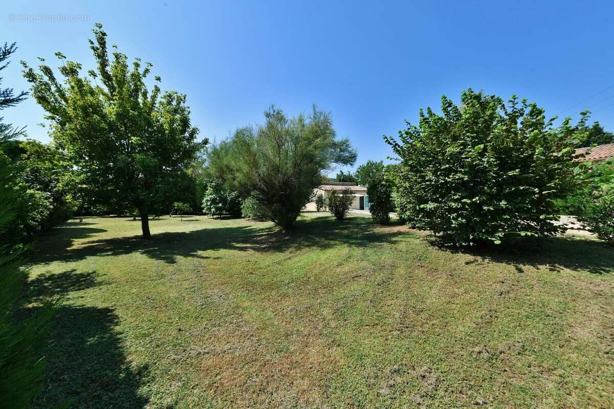 Charmante villa au cœur d'un jardin paysagé - photo 5