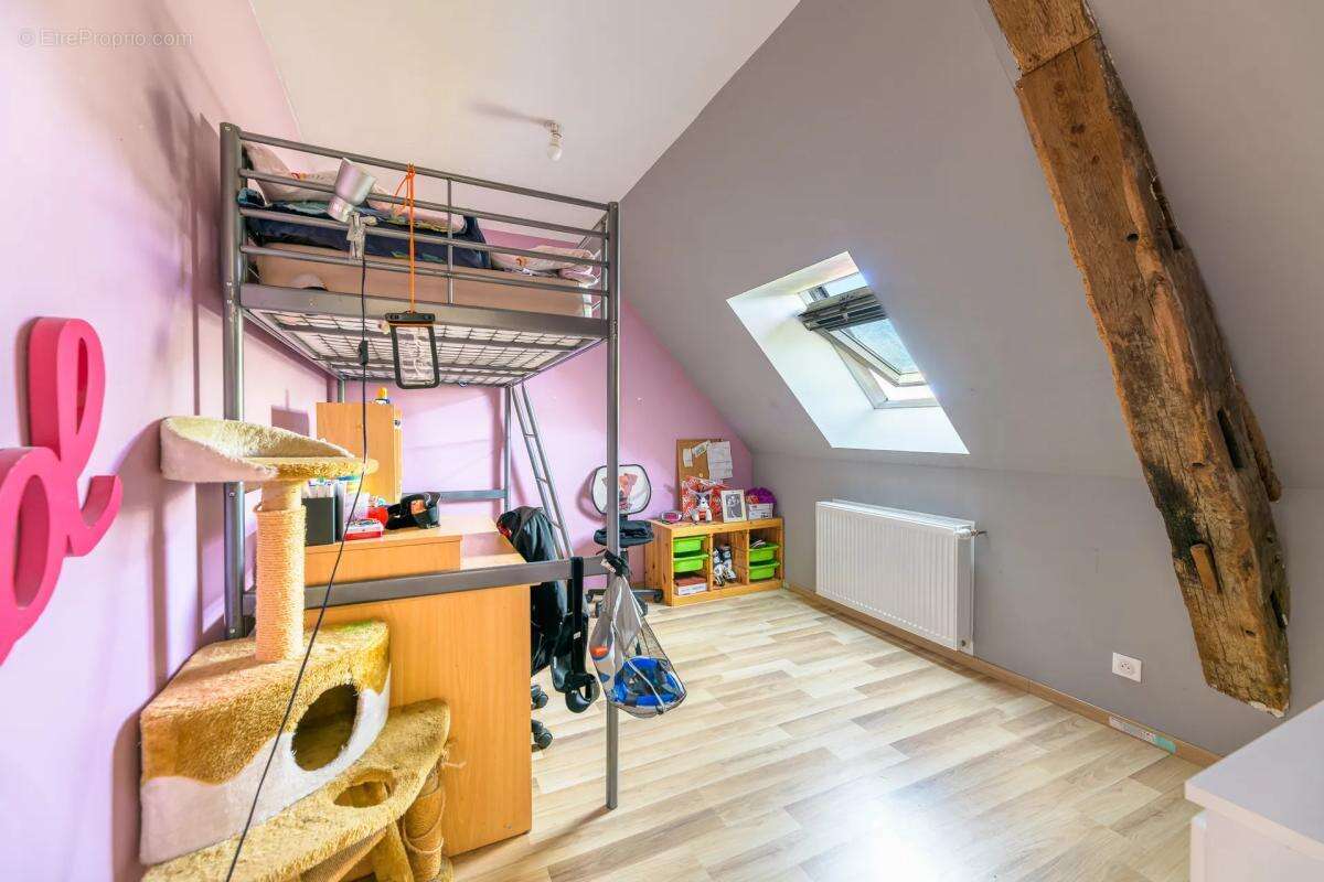 Maison de 5 pièces de 102 m² à Villechauve - photo 15