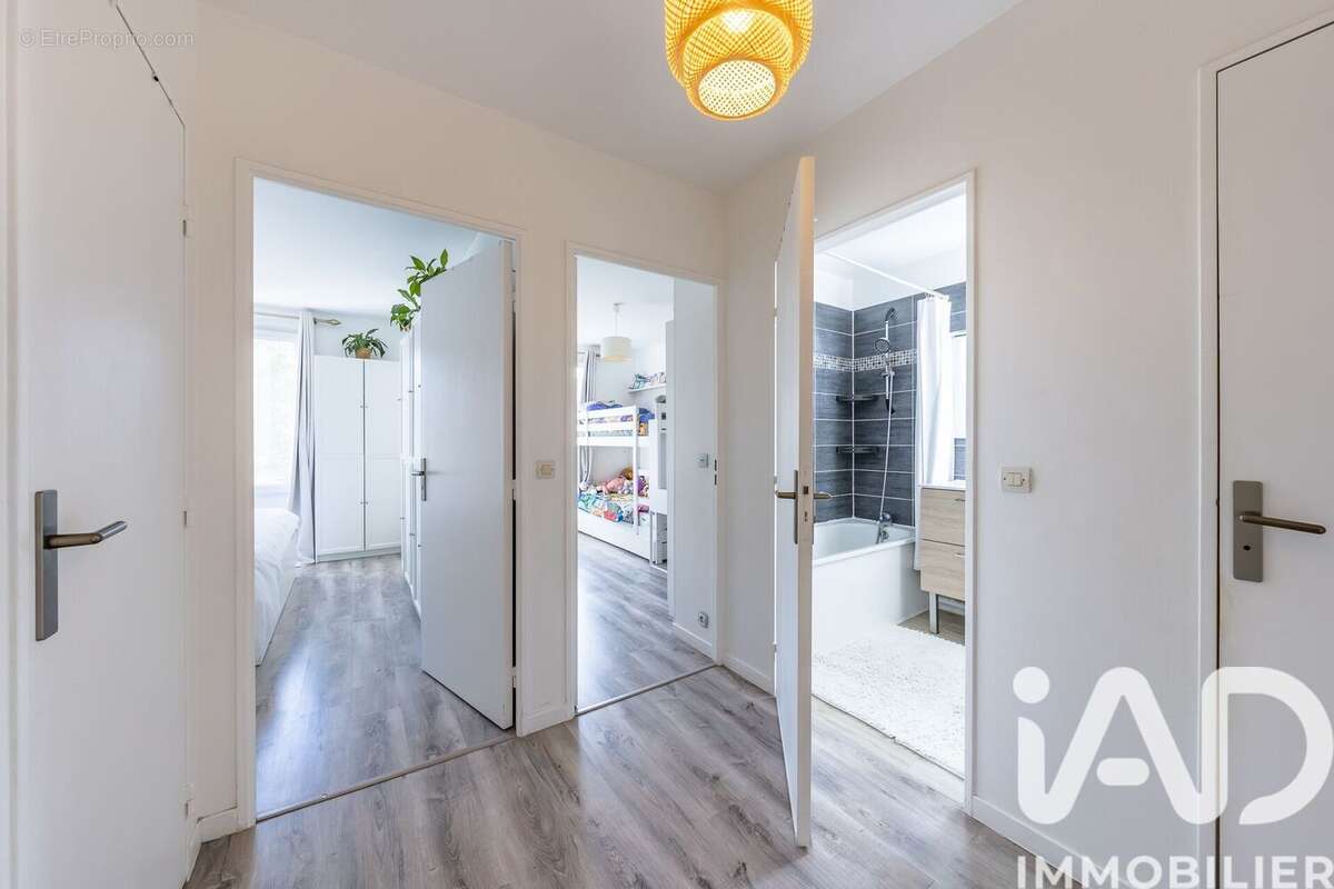 Photo 6 - Appartement à CHEVILLY-LARUE