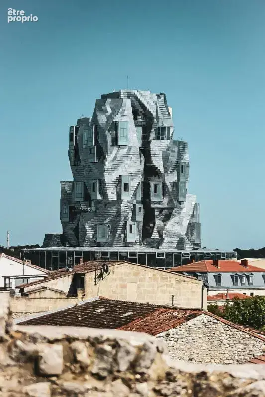 Lot murs  immeuble pour commerce ou habitat a amenager - photo 3