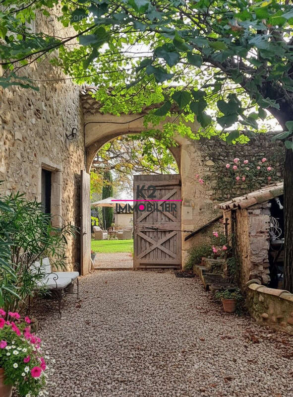 Maison à SAUZET