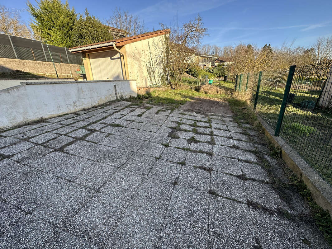 Maison à VARANGEVILLE