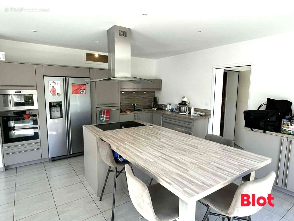 Maison à LA MEZIERE
