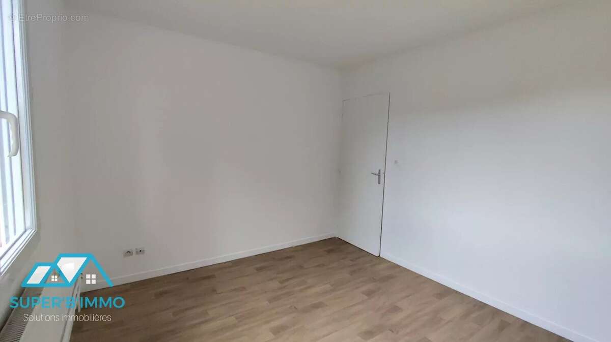 Maison à MAZEYRAT-D&#039;ALLIER