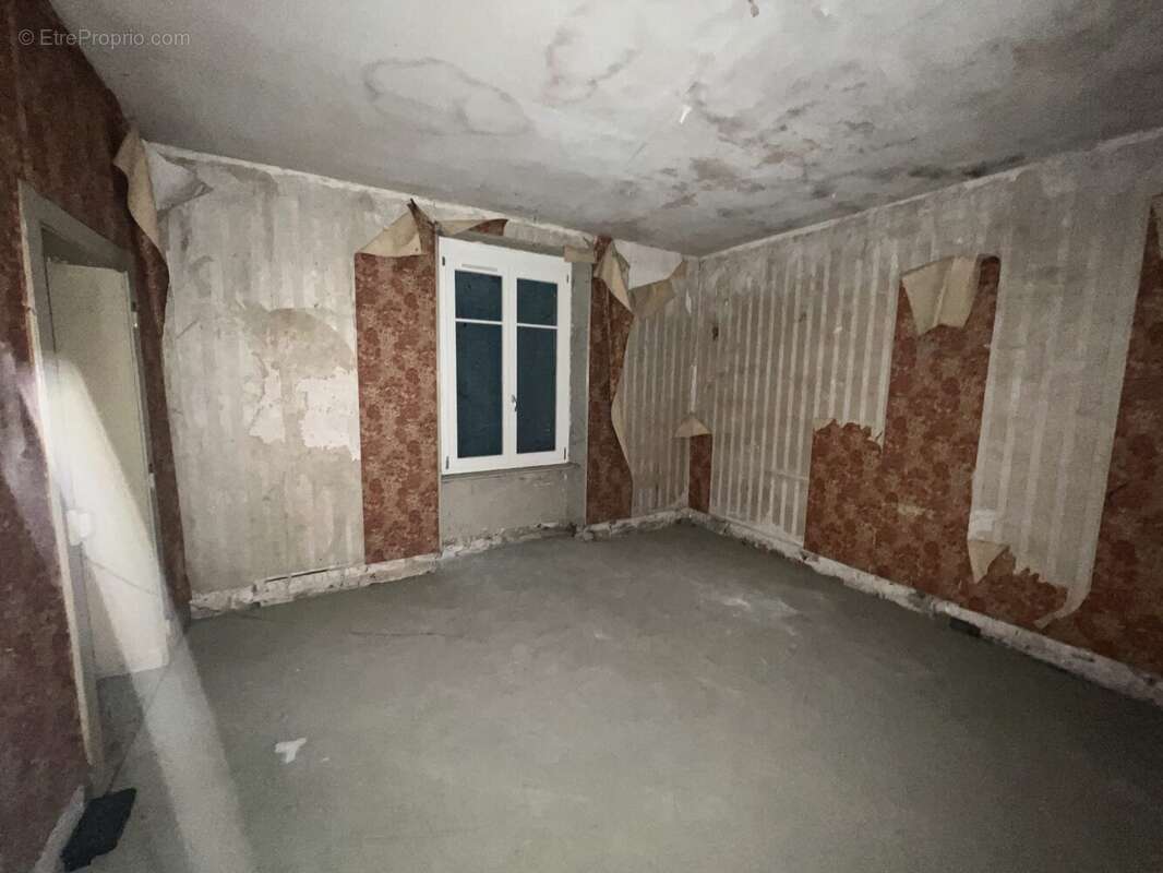 Appartement à VIGNEULLES-LES-HATTONCHATEL