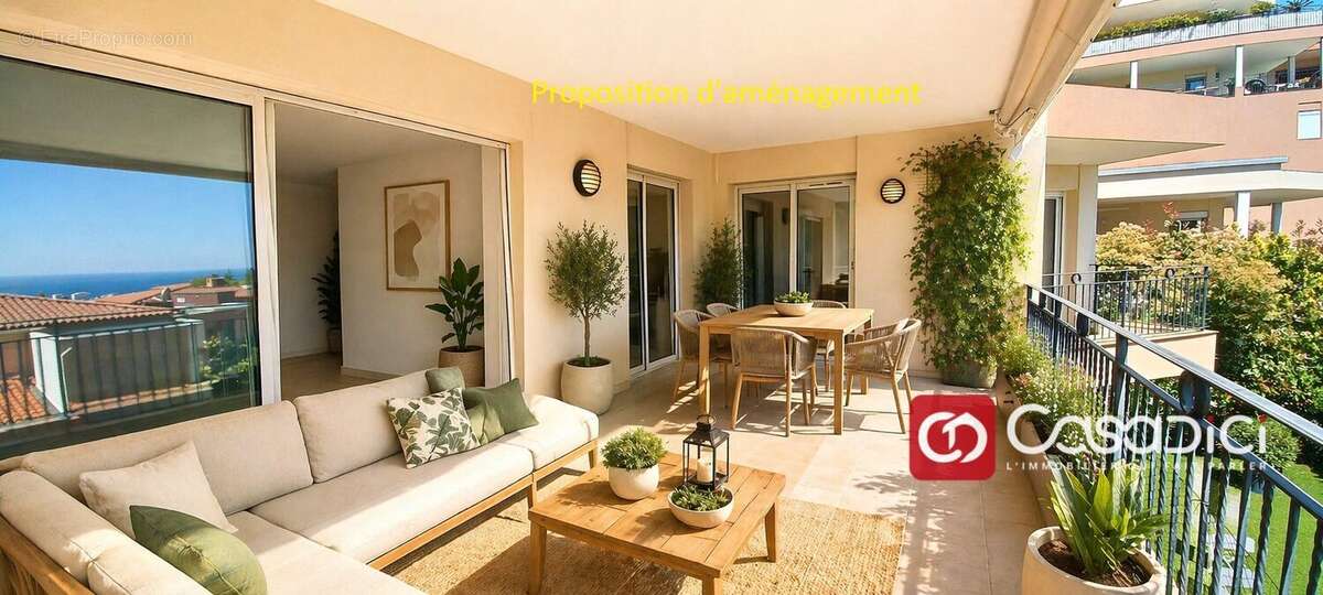 Appartement à MANDELIEU-LA-NAPOULE