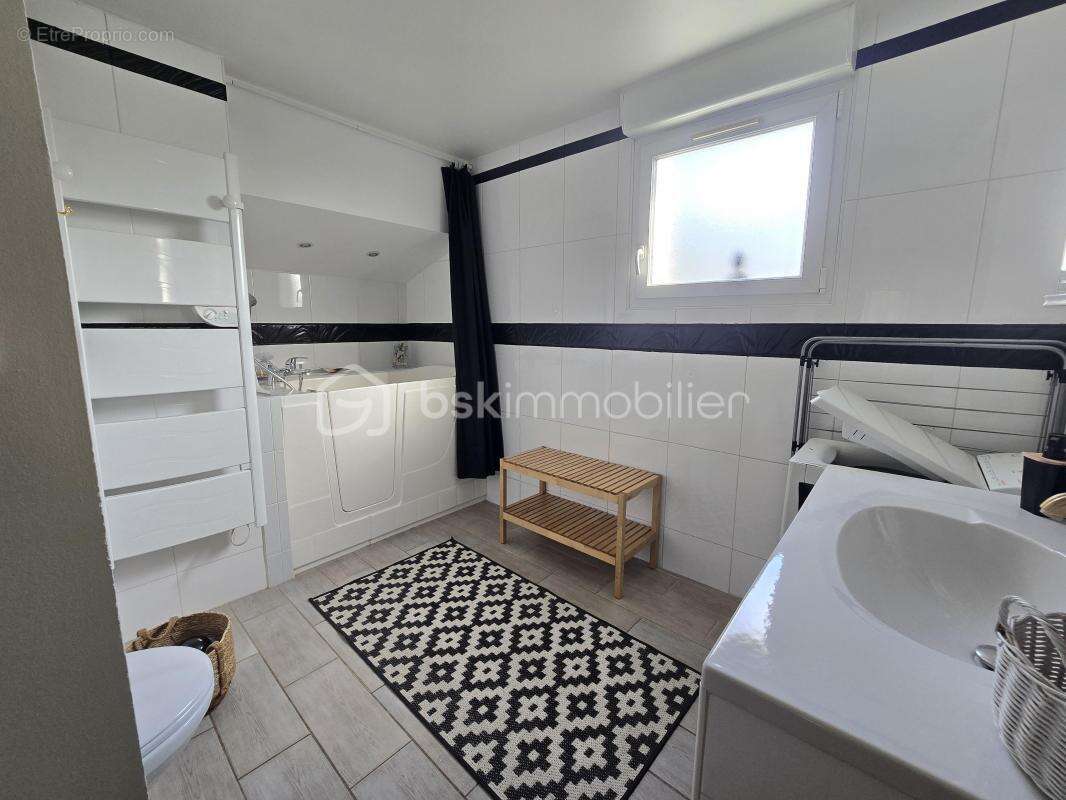 Maison à BALARUC-LE-VIEUX