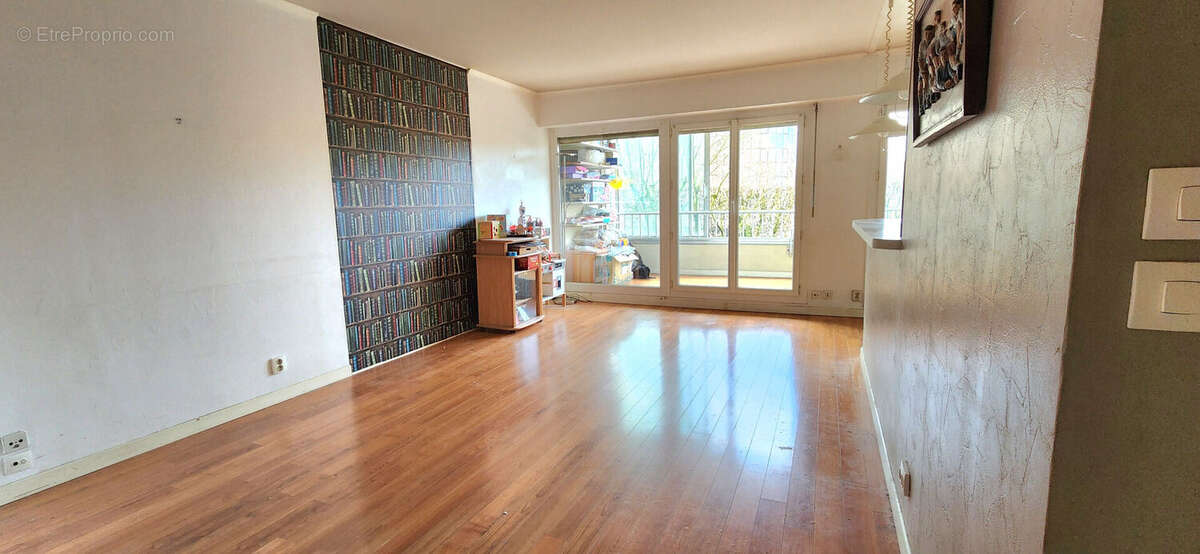 Appartement à SAINT-GRATIEN