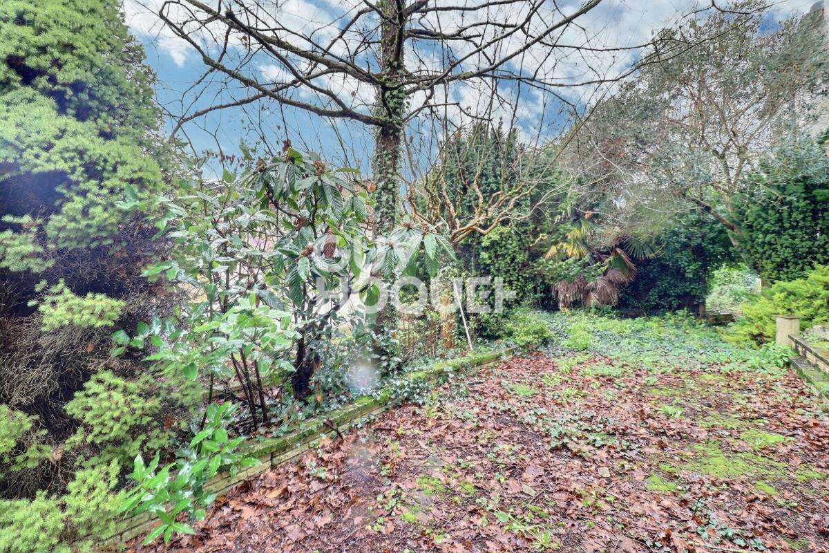 Appartement à SURGERES