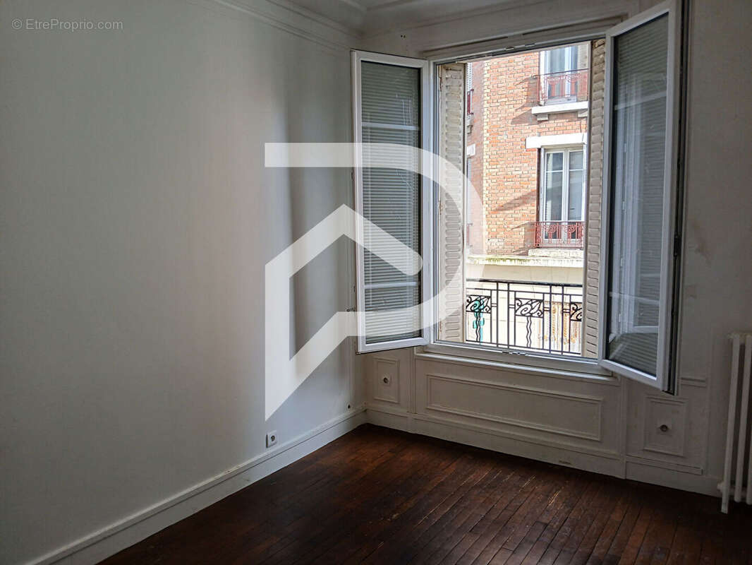 Appartement à COLOMBES