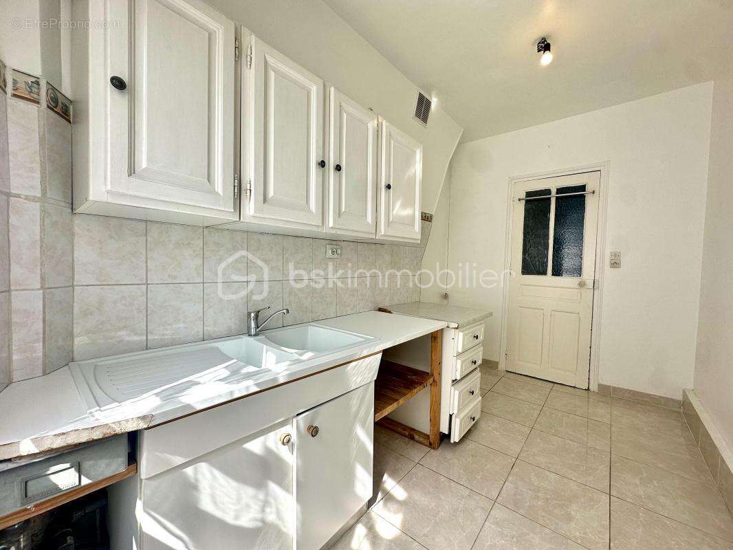 Appartement à COLOMBES