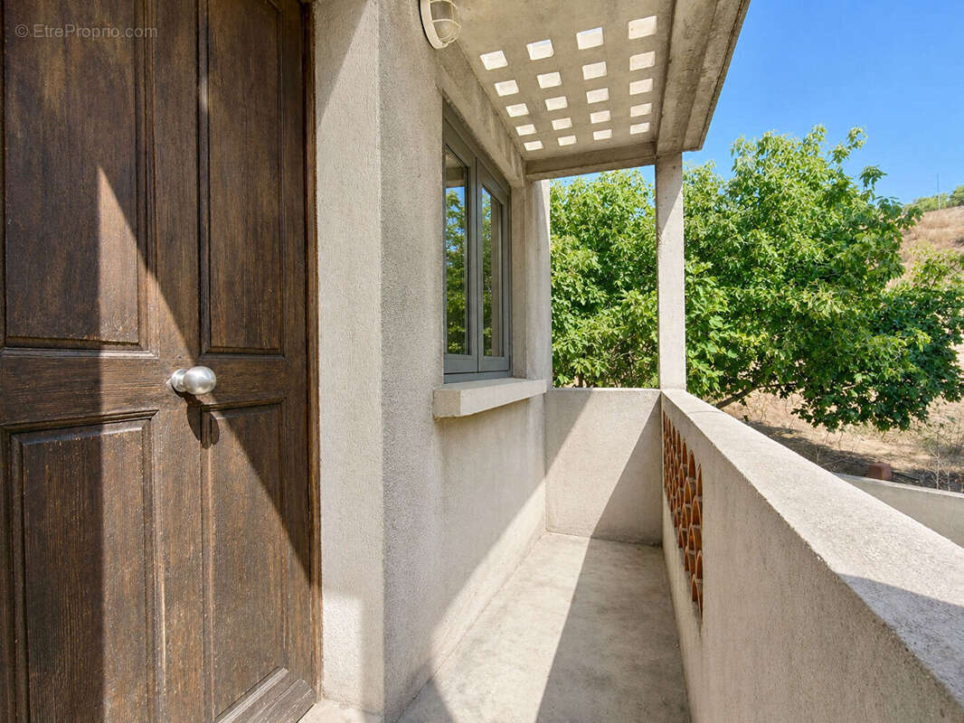 Appartement à MARSEILLE-16E
