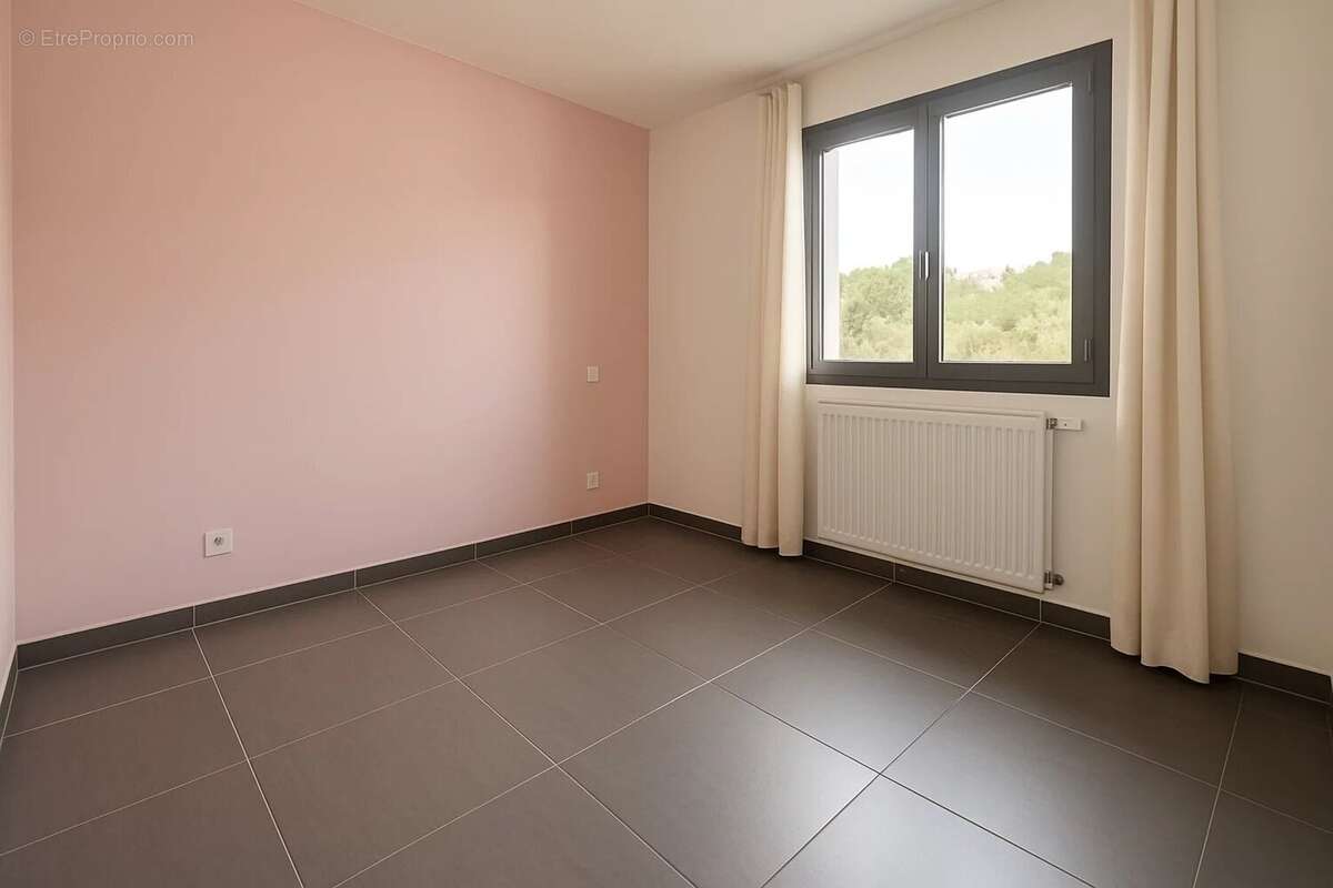 Maison à LAPEYROUSE-FOSSAT