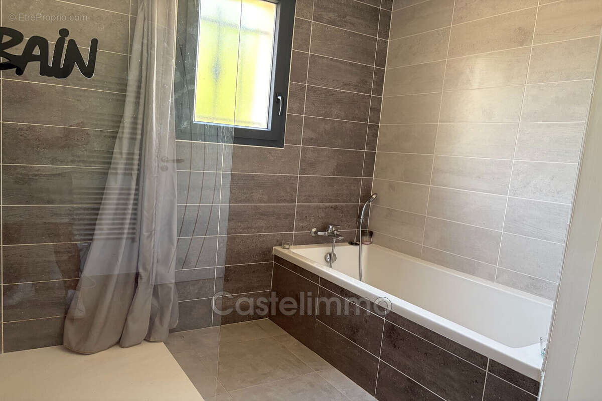 Maison 119 m² à Castelsarrasin  - photo 9