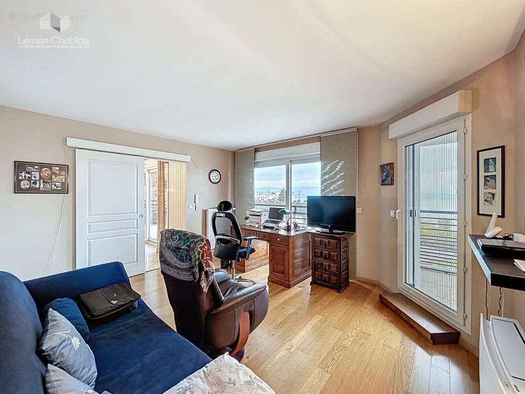 Appartement à EVIAN-LES-BAINS