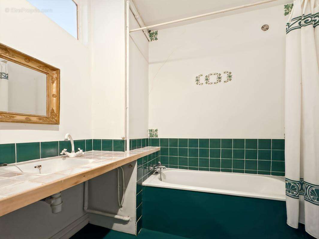 Maison à SAINT-JEAN-FROIDMENTEL