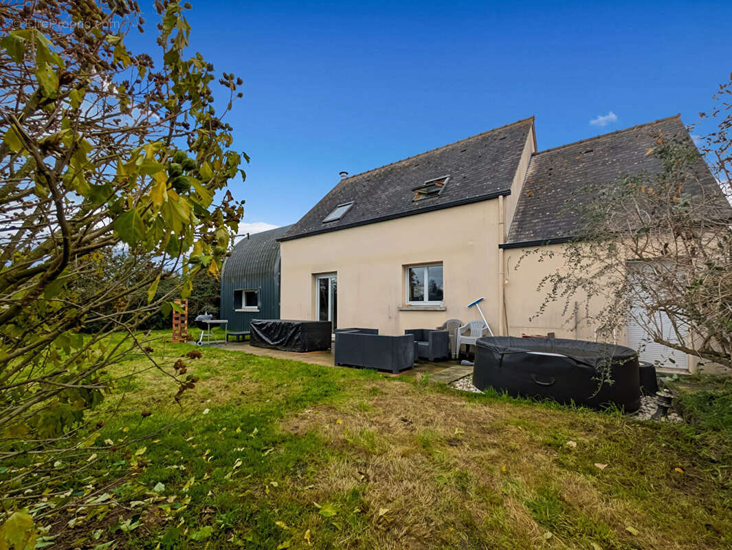 Maison à ERCE-PRES-LIFFRE