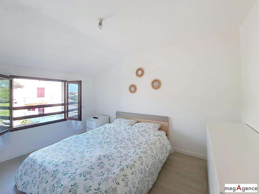 Maison à SAINT-SEBASTIEN-SUR-LOIRE