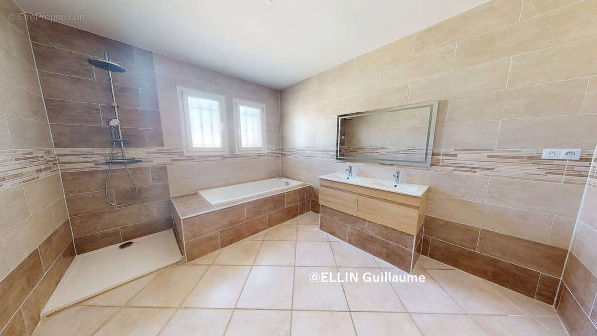 Proximité Perpignan grande maison 4 pièces 170 m2 - photo 8
