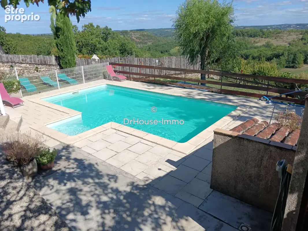 Maison 12 pièces 286 m² à vendre à Serignac (46700) - photo 9