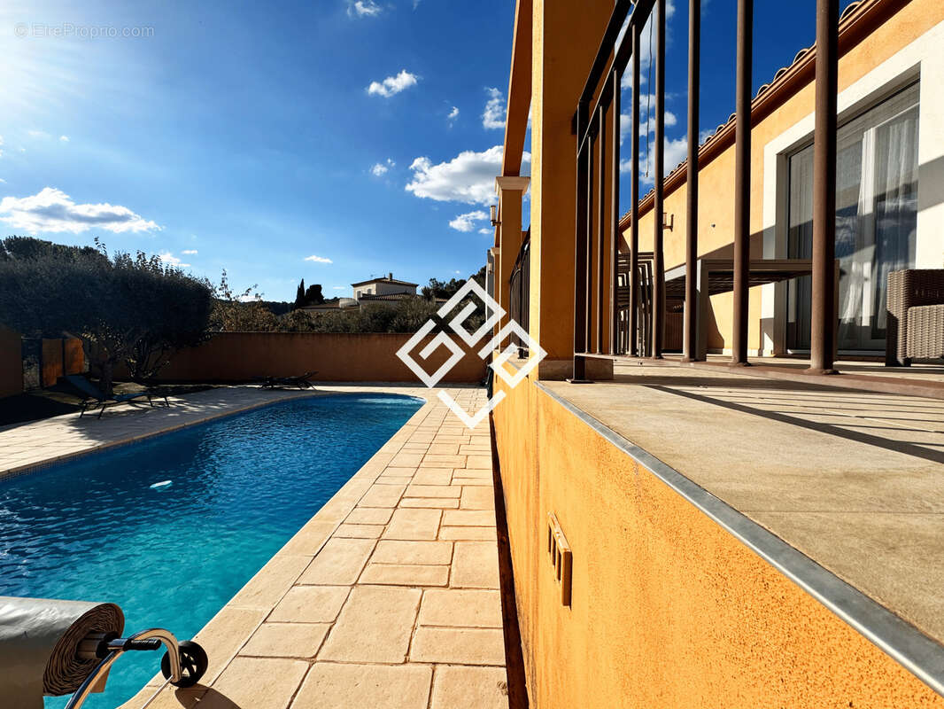 Villa contemporaine avec piscine à Narbonne - photo 27