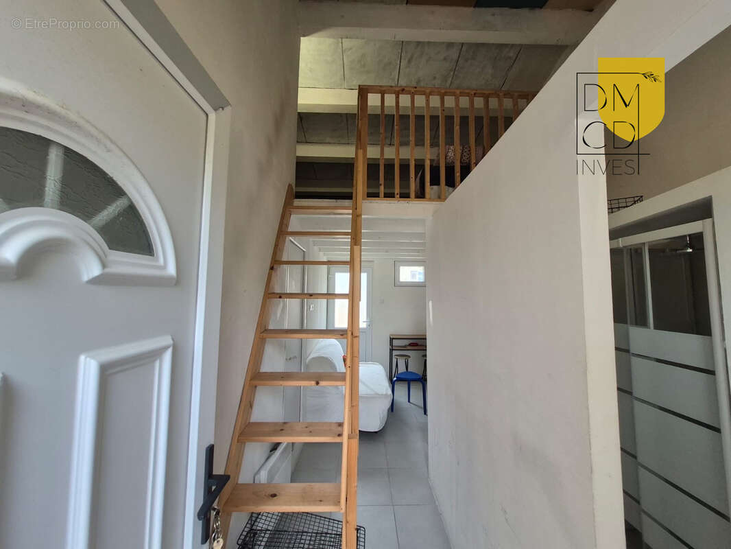Sausset-les-Pins   Maison T4 de 118 m2 avec studio indépendant - photo 15