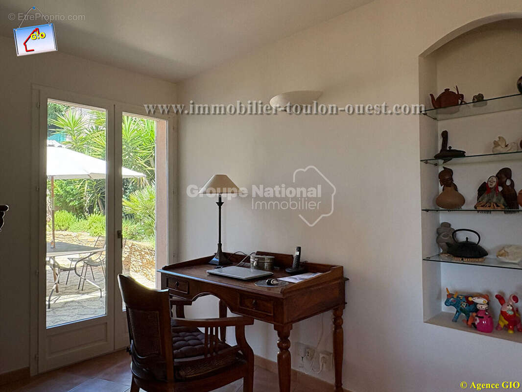 Exclusivite - les 4 chemins - vue mer - villa t5 de 117 m² - terrain de 620 m² - garage - photo 6