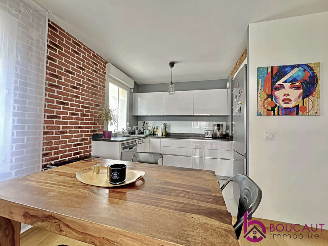 Appartement à LE PLESSIS-ROBINSON