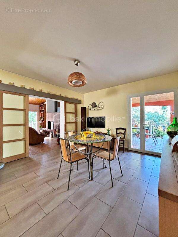 Maison familiale - proche centre - photo 5