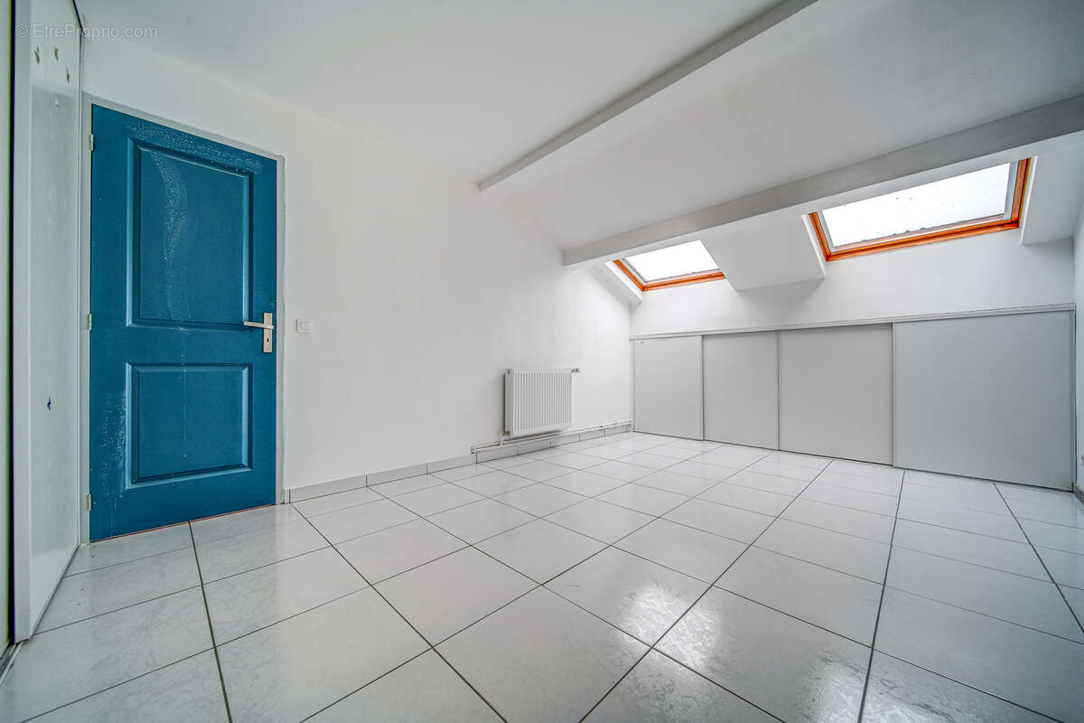 Maison à REMILLY