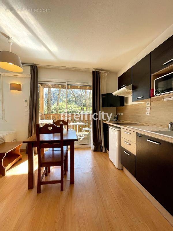 Appartement à AX-LES-THERMES