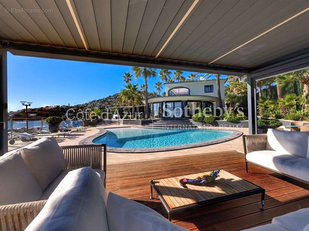 Maison à SAINT-RAPHAEL