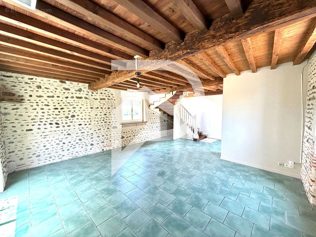 Maison à LABASTIDE-MONREJEAU