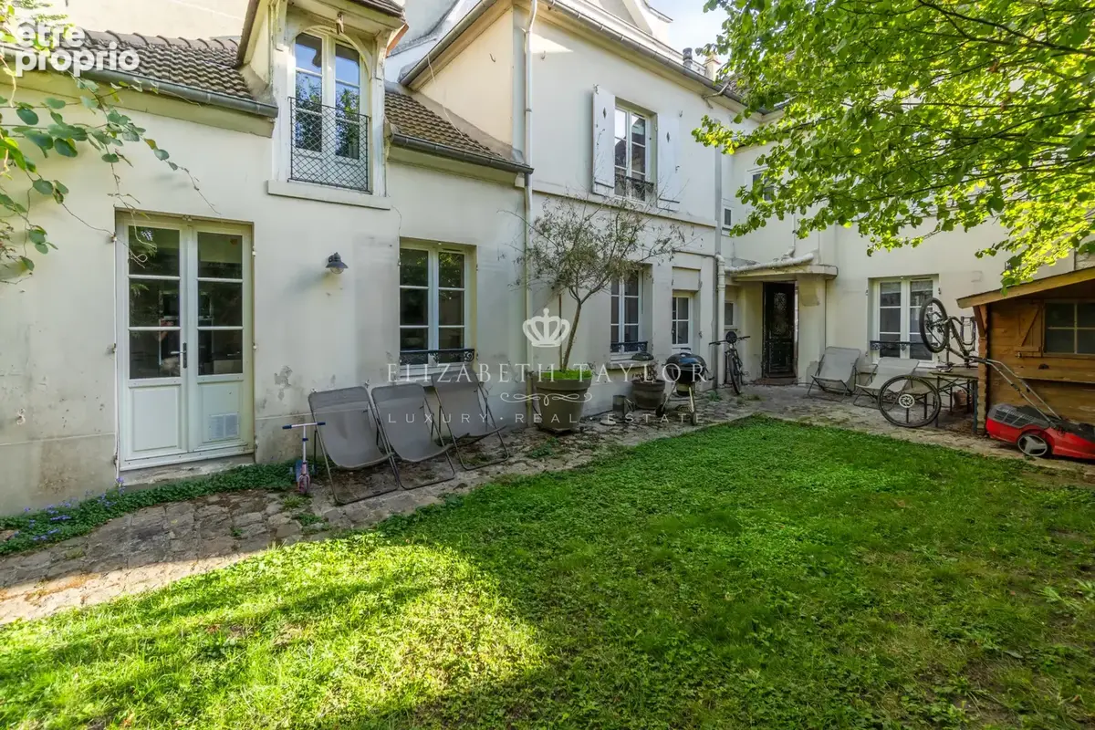 Maison familiale de 130 m2 avec jardin centre de Saint-Germain-en-Laye - photo 2